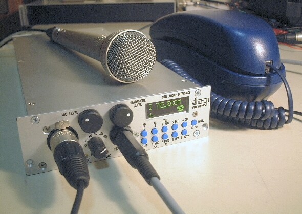 GAI - GSM audio interface with microphone e telephone